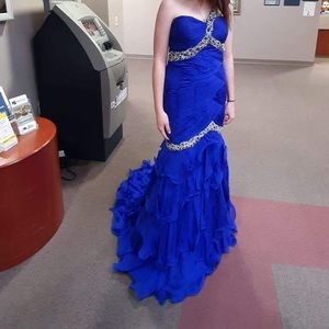 Size 8 prom dress